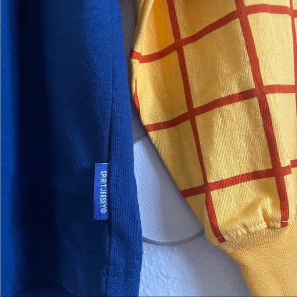 Disney Spirit Jersey Woody Howdy Partner 25th Anniversary - Small - Picture 3 of 10